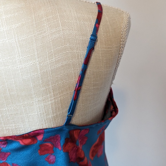 Vibrant Blue Floral Summer Slip Dress - Picture 4 of 4